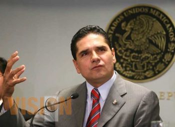 Incluyen propuesta de Ley Migratoria del Senador Silvano Aureoles