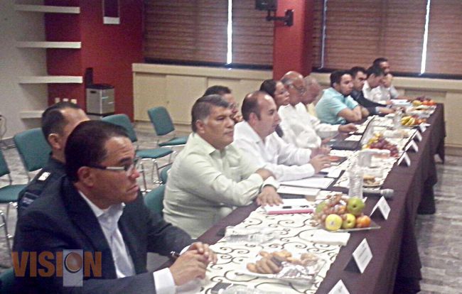 Participa Jesús Arias en la 4ª Sesión Plenaria de la Mesa de Seguridad y Justicia en Apatzingán 