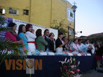 Exitosa la exposición de fotos de periodistas que destacan la cultura de la mujer purhèpecha