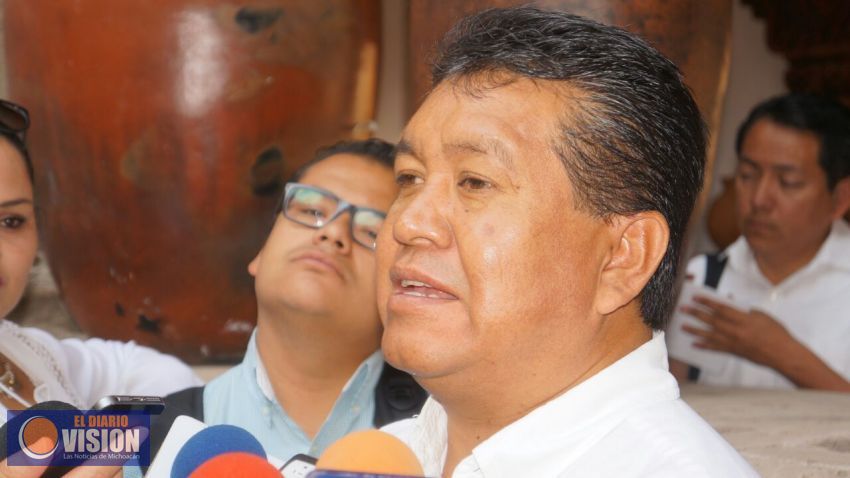 Realizarán foros para consultar a los artífices sobre ley del artesano michoacano