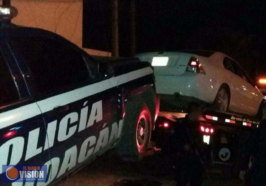 Tras enfrentamiento en Apatzingán, SSP asegura armas y vehículo robado