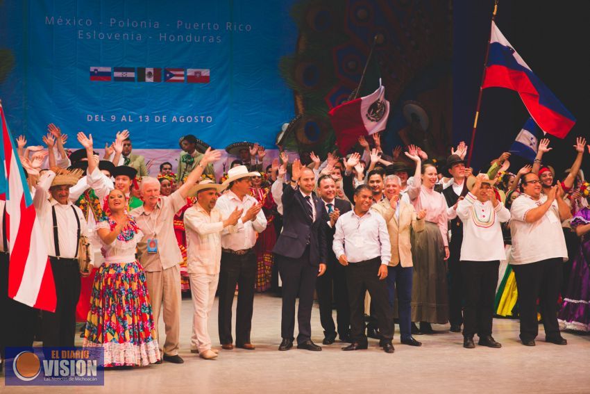 Marko Cortés logró encuentro de folclór internacional en Michoacán 