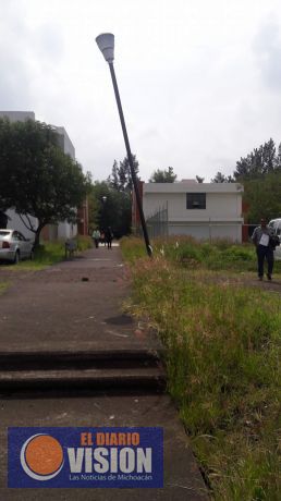 Rechazados de la UMSNH toman algunas instalaciones 