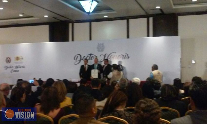 La transparencia es vital para los gobiernos: Edgardo Buscaglia.