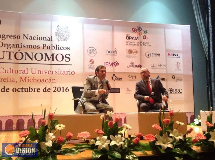 Necesario que organismos autónomos enfrenten el déficit de cultura política: Lorenzo Córdova