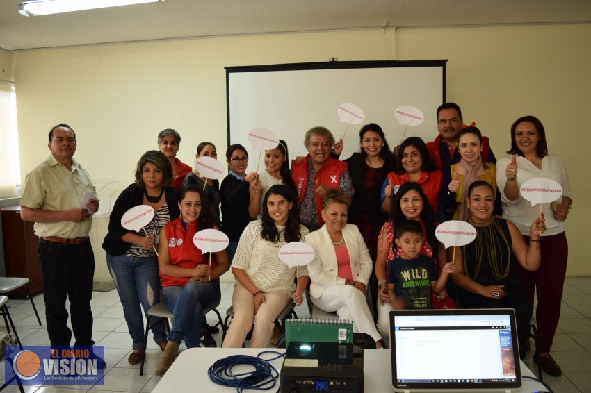 ONMPRI en Michoacán presentó el programa de capacitación cine de opinión