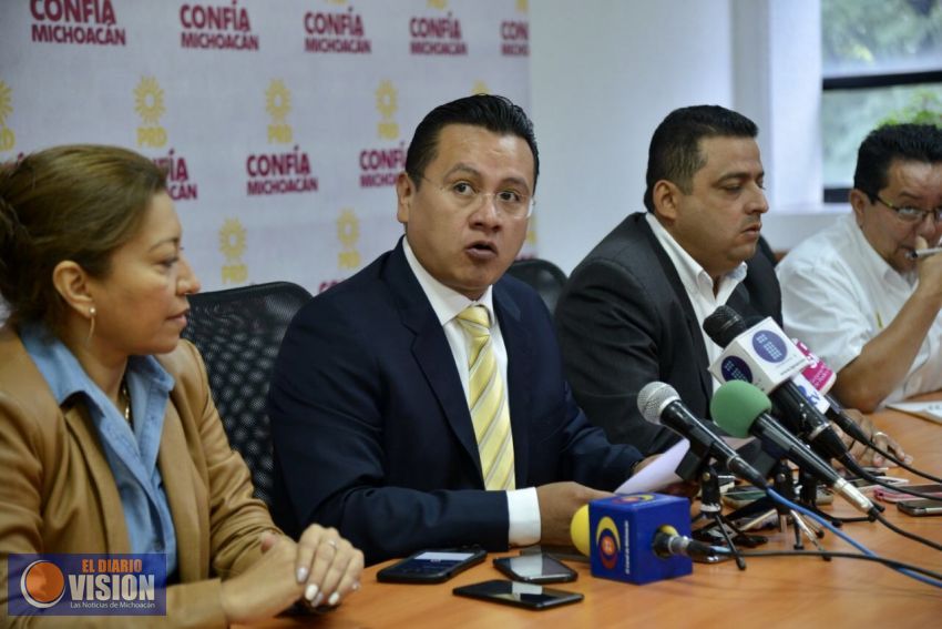 Uso de la fuerza pública no es la solución al conflicto en la Michoacana: PRD 