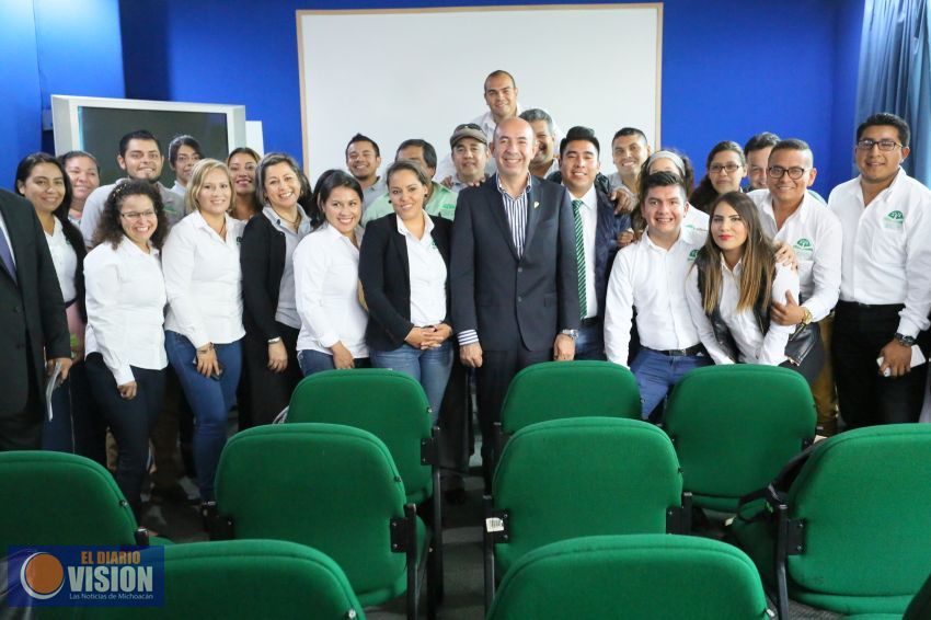 Entrega SEE equipamiento para Telebachillerato Comunitario
