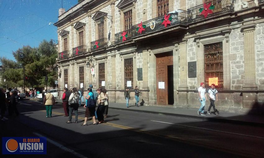 SUEUM paraliza actividades en la UM.