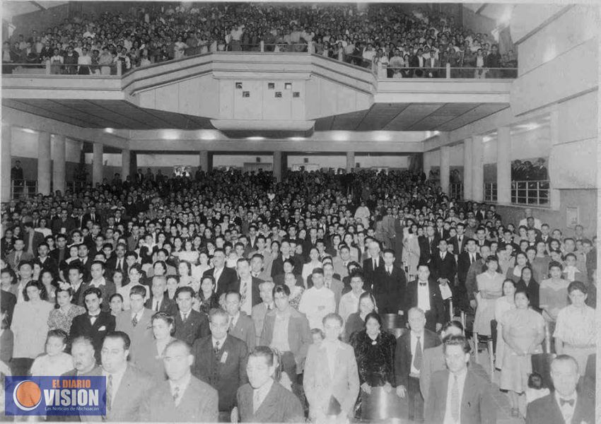  La flamante inauguración del Cine Emperador Tariácuri