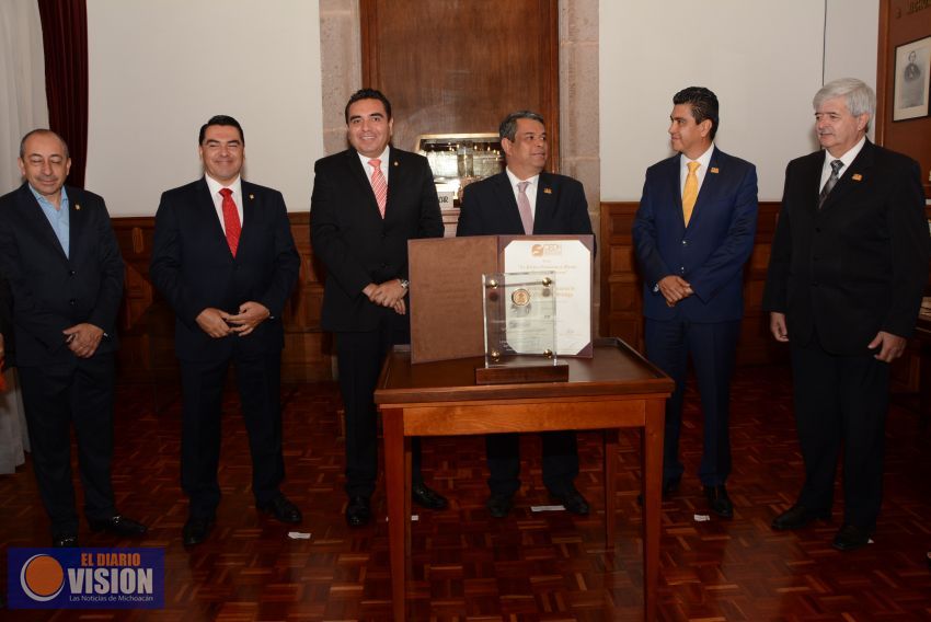 Llega a San Nicolás la Presea Michoacán al Mérito de los Derechos Humanos