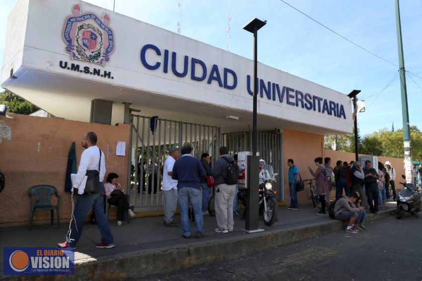 Fantasma de huelga, ronda la Universidad Michoacana