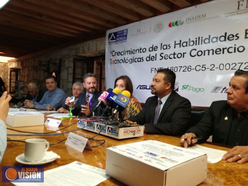 Canaco Servitur Morelia modernarizará las ventas de las microempresas a través del PadFone