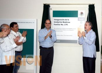 Inaguran Daniel Karam y Emilio González, unidad de medicina familiar No 179