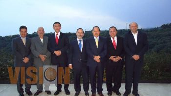 Pico de gallo, la columna de la política michoacana 