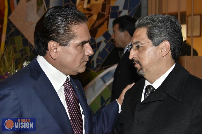 Llama rector a denunciar cualquier acto que desvíe la transparencia del proceso de ingreso a UMSNH