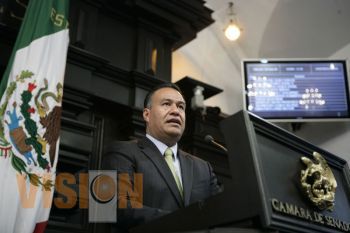 Carlos Sotelo nuevo vicecoordinador del PRD en el Senado, anuncia Carlos Navarrete