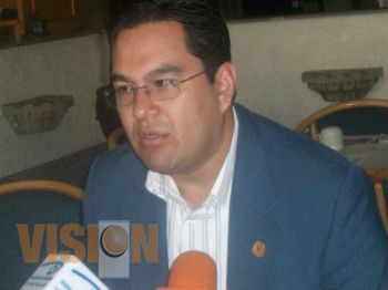Michoacán, el quinto lugar en agresiones contra periodistas: Víctor Lozano