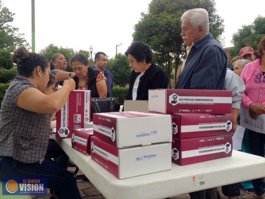 SSP continúa con la entrega de botones de pánico