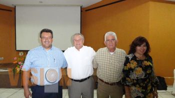 Funcionarios municipales deben trasparentar recursos: Alfredo Anaya