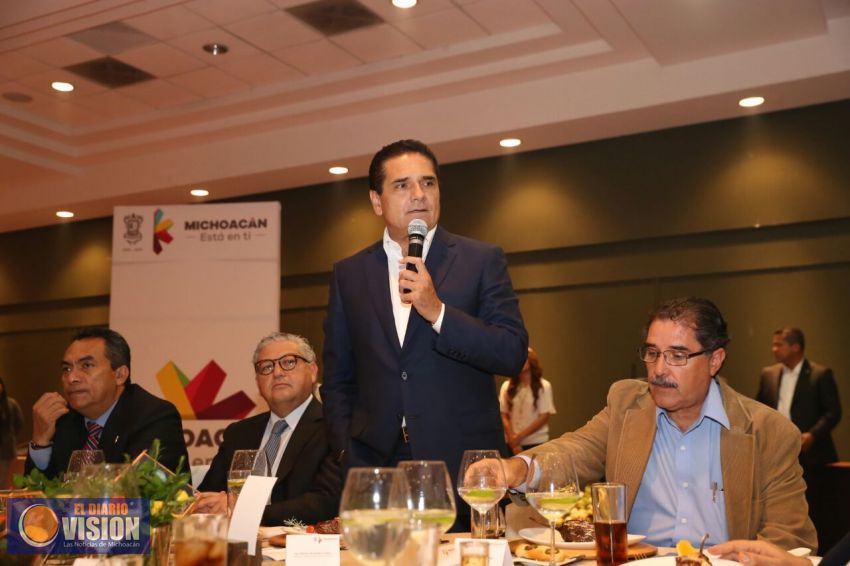 Fortalece Gobernador trabajo conjunto con el STASPE