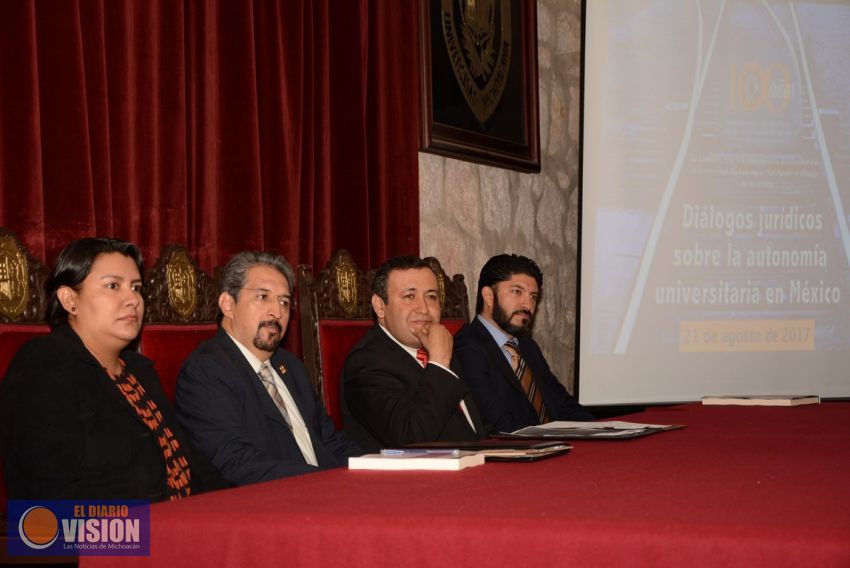 Llama Medardo Serna a defender y fortalecer la autonomía universitaria
