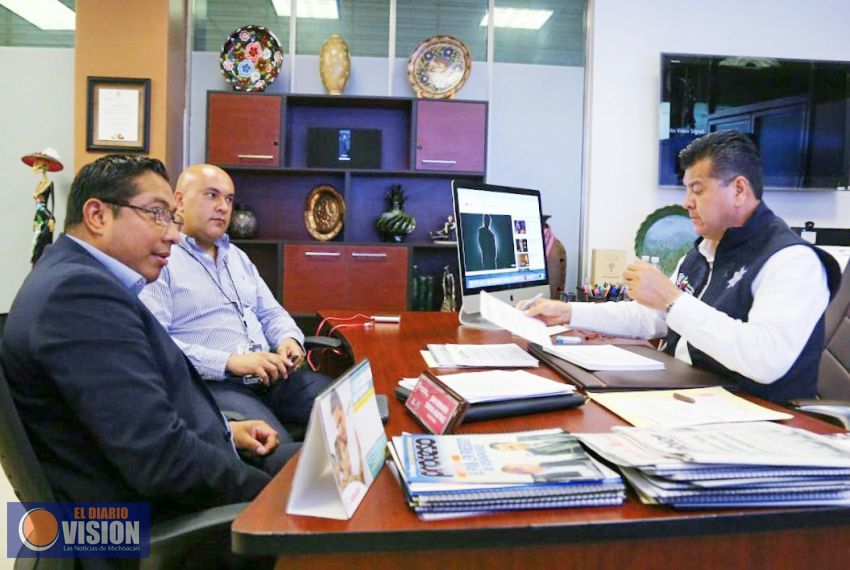 Gerardo Torres y Marco Aurelio Nava realizan gira de gestión con el gabinete estatal.  