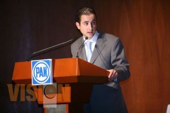 Acción Nacional, dispuesto a periodo extraordinario de sesiones: Agustín Torres