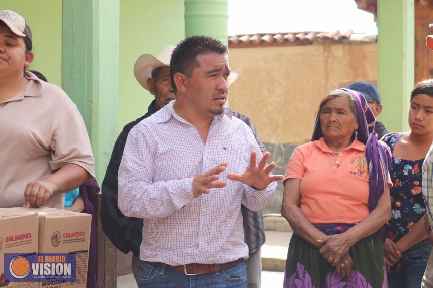 Presidente de Coeneo realiza segunda entrega del programa 