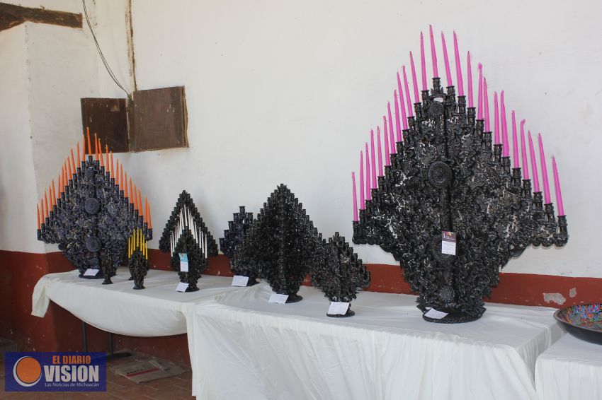 Artesanos de Santa Fe de la Laguna estarán presentes en varios estados con exposiciones