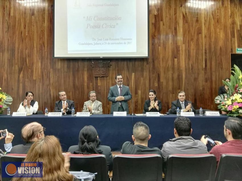 Exitosa presentación de la obra de Gamaliel Esparza, en la Feria Internacional del Libro.