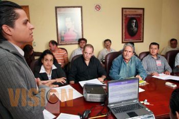 En marcha curso de capacitación electoral rumbo a los comicios de noviembre