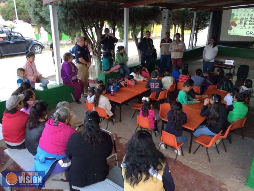 Refuerza SSP prevención de violencia contra mujeres en Zitácuaro