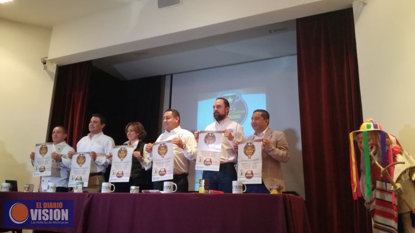 Listo Uruapan para romper récord Guiness con la taza de chocolate caliente más grande y de calidad 