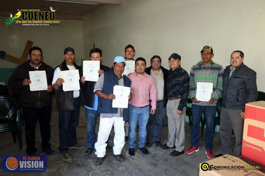 Egresan los primeros alumnos del Icatmi Bellas Fuentes en el municipio de Coeneo