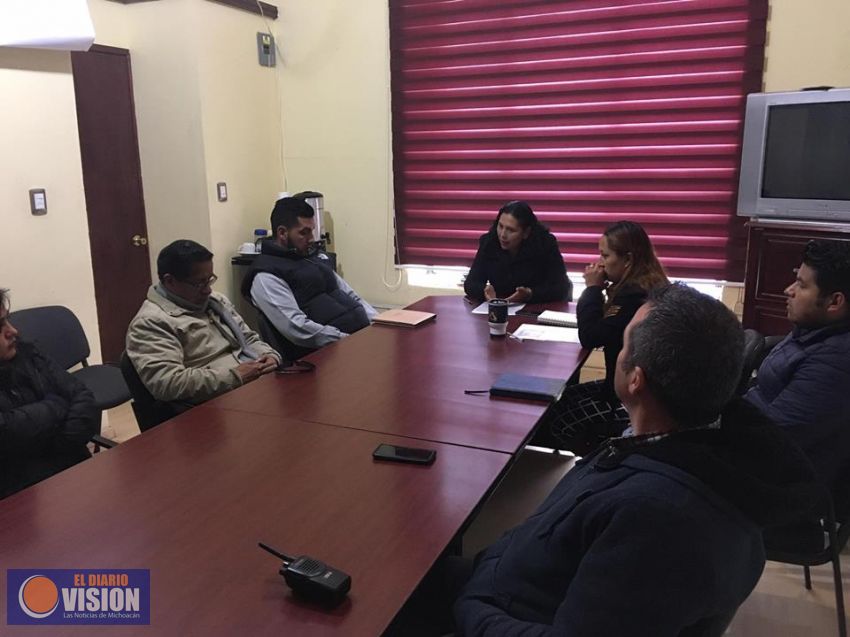 Se reúne la Alcaldesa Marisol Castro con industriales de Paracho