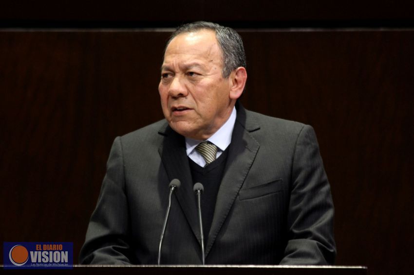 Convoca Zambrano a partidos y aspirantes a elevar el nivel del debate en campañas