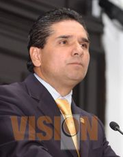 Infancia tormentosa la de Silvano Aureoles