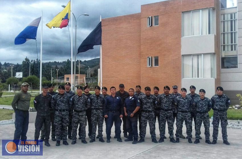 Instructores del IEESSPP se capacitan en Ecuador