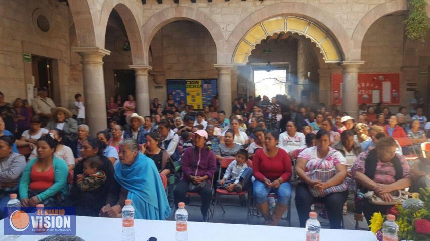 Ayuntamiento de Tarímbaro entrega mil despensas, parte del programa 