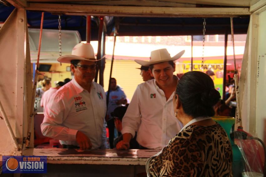 Atenderán Antonio Sosa y Toño Ixtláhuac necesidades de habitantes de Puruándiro