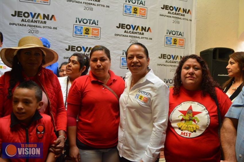 Jeovana Alcántar plantea mecanismos de solvencia  económica para estado y municipios