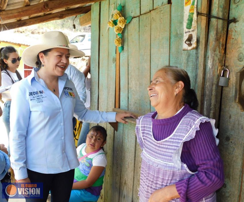 Jeovana Alcántar impulsará por ley esquemas de  estudios sobre medio ambiente y biodiversidad