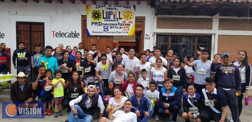 Lupillo Aguilera pone en marcha Carrera Atlética Familiar en Pátzcuaro