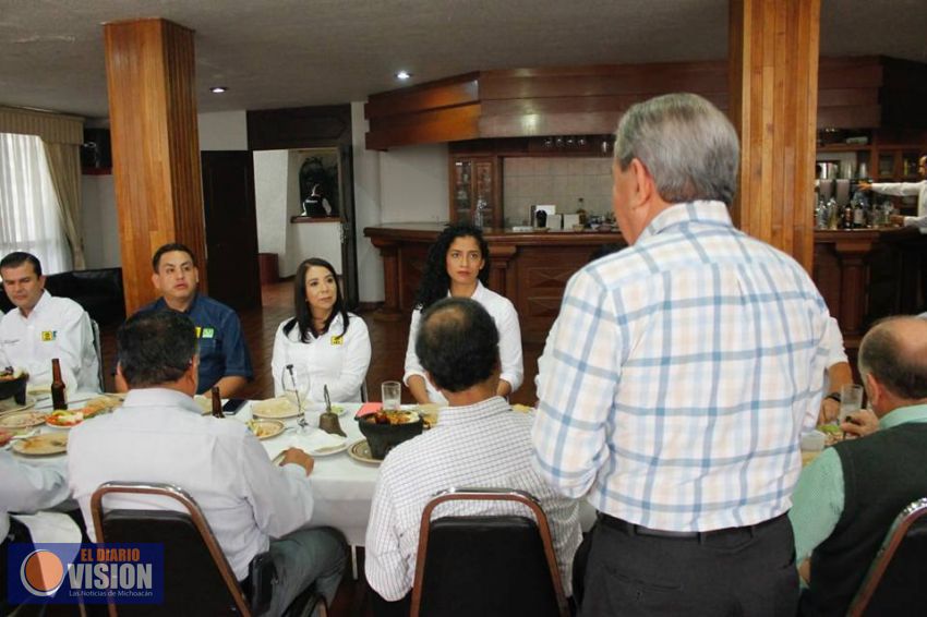 Paty Silva, candidata a diputada local recibe apoyo de Fomento Industrial