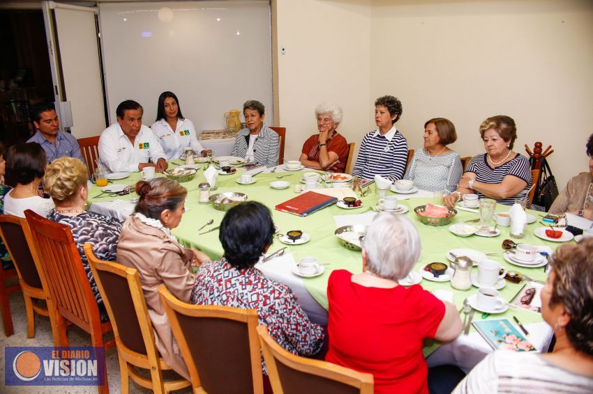 Club Soroptimista simpatiza con el proyecto de Jesús Flores Paz