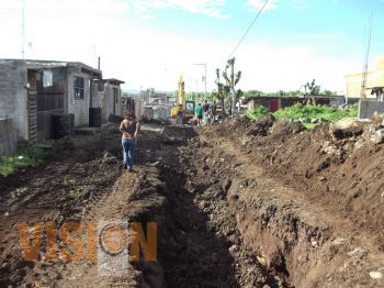 Gestiona red de drenaje y aula escolar el movimiento antorchista