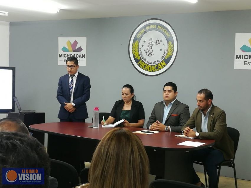 Capacita CEDH a servidores públicos de PGJE en Uruapan