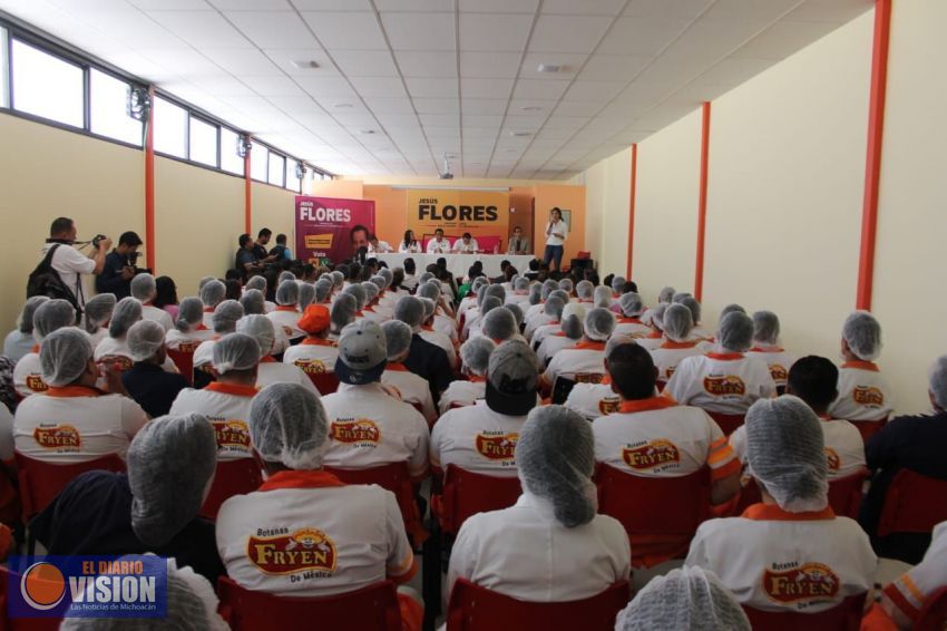 La solidaridad con los uruapenses, debe ser prioridad de todos: Flores Paz