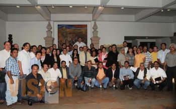 Se reúne Leonel Godoy Rangel con líderes y representantes del FAIS y de la ATEM